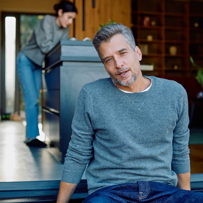 Man who never offers to help his wife with chores on weekends