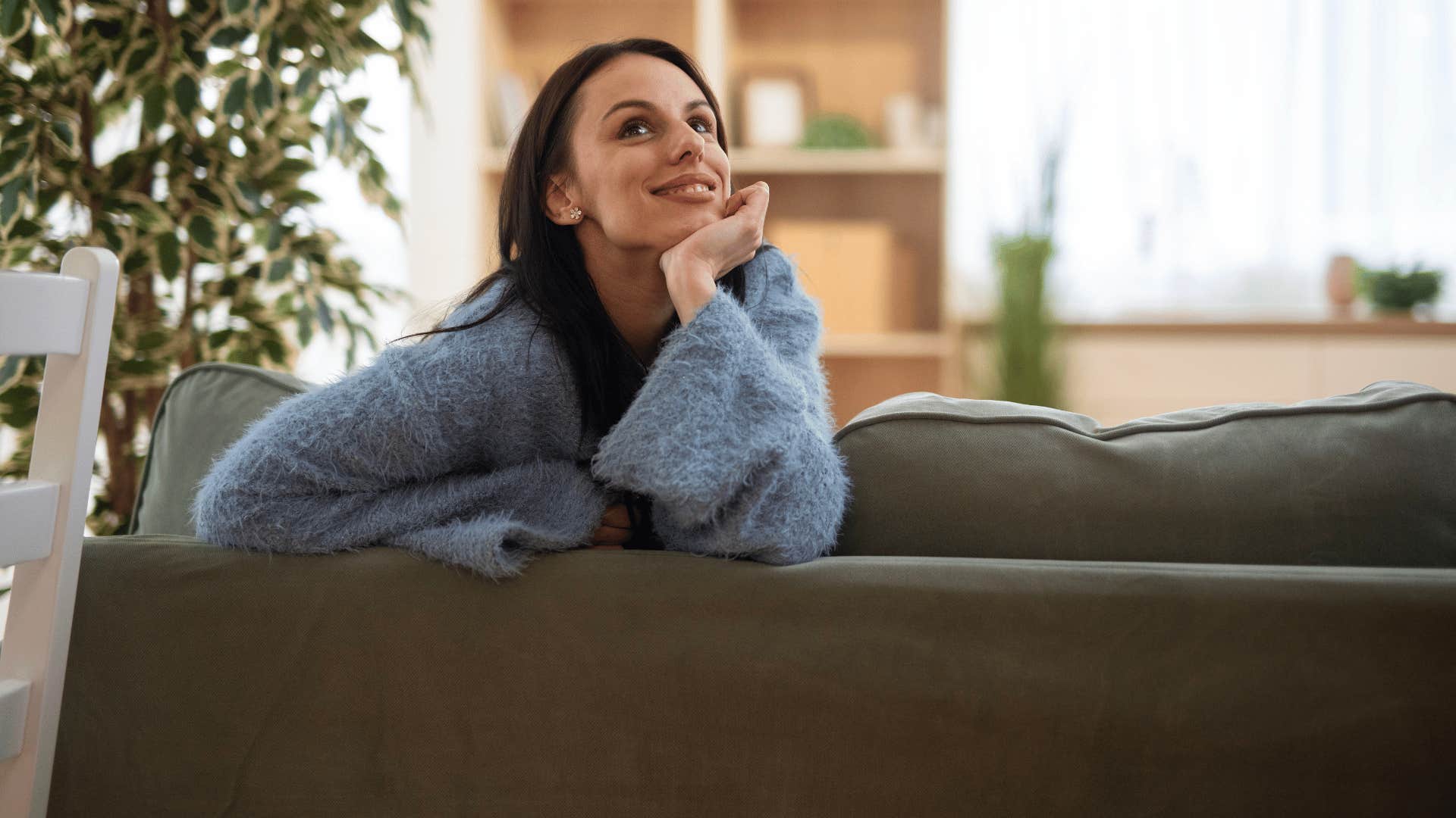 woman with ADHD losing track of time as she zones out