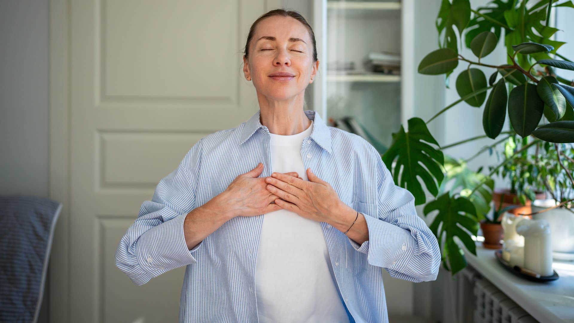 woman practicing gratitude prioritizing her peace meditating