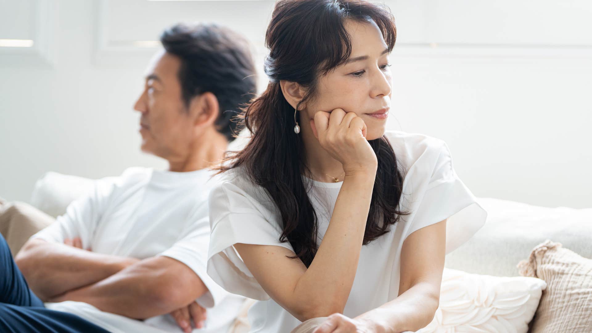 immature husband who overpromises and under delivers with his wife