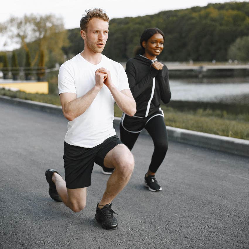 couple choosing to live healthy