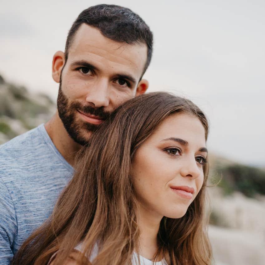 how to tell if a couple actually likes each other by looking at photos of them together disengaged couple breaks the pattern of love