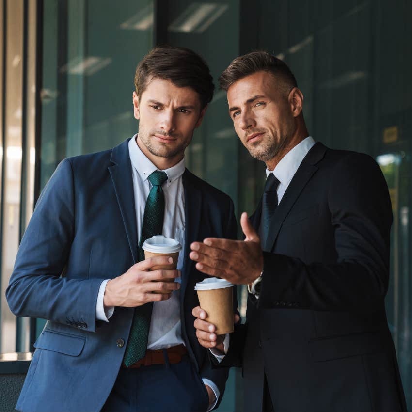 Man saying I would never wear that to a friend who is smarter than him