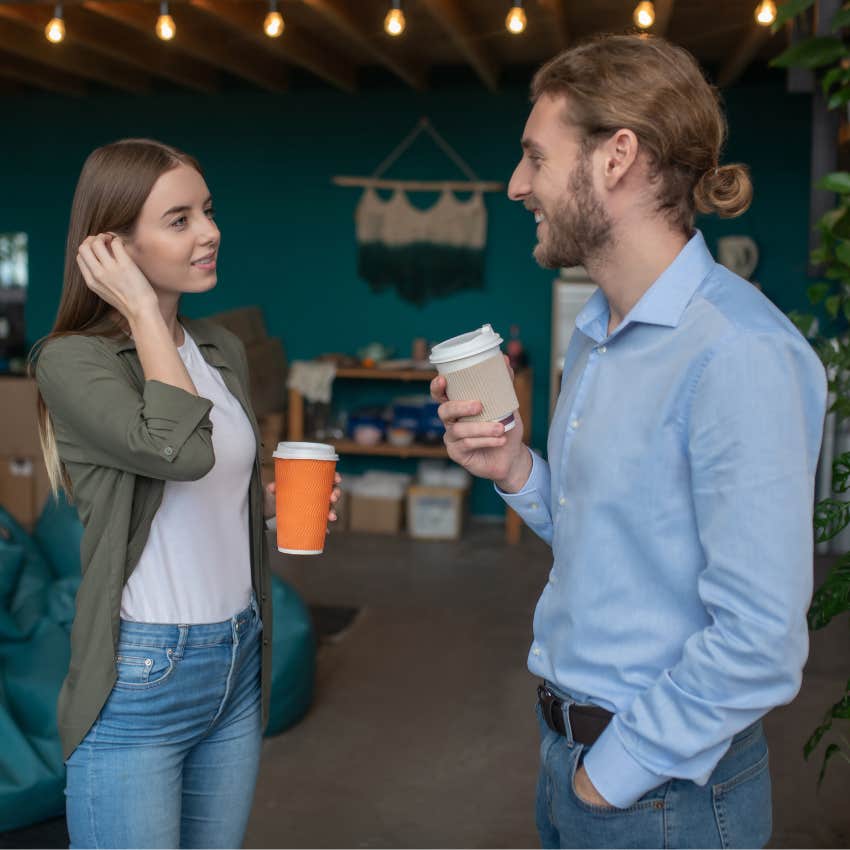 two strangers having small talk at a cafe
