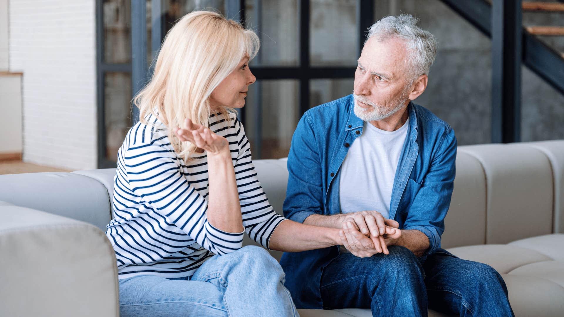 classy intelligent man telling woman he sees where she is coming from