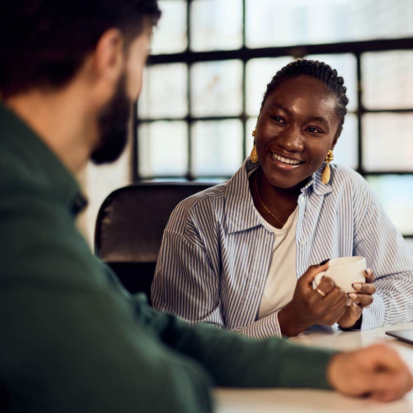 fake nice women telling her co-worker she was thinking the same thing