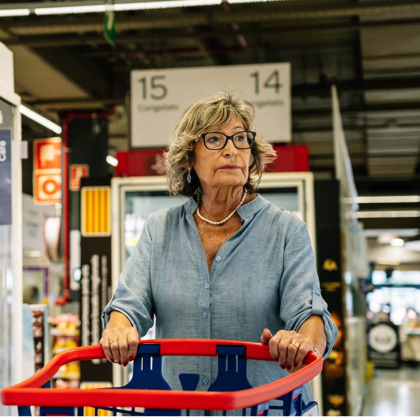 Woman judging other people's grocery store habits. 