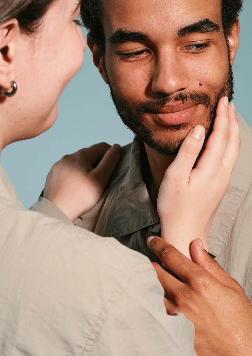 woman attracted to a man with a short beard