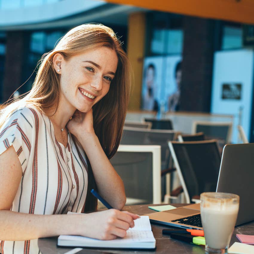 happy woman says "been setting a lot of goals lately" in conversation