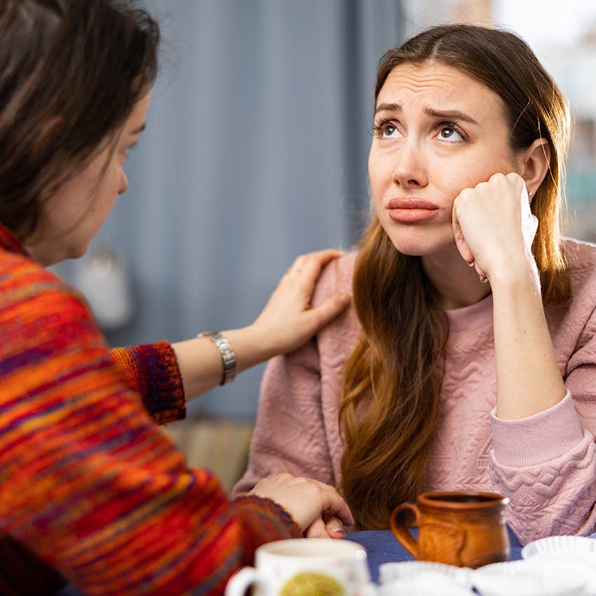 emotionally intelligent woman asking friend if she needs to vent