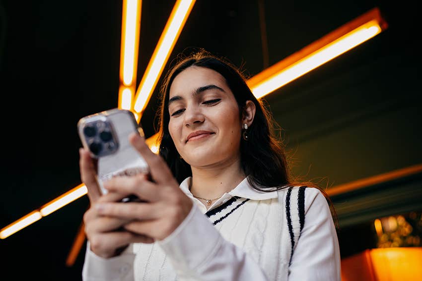 gen z millennials and boomers have completely different ways of posting instagram stories