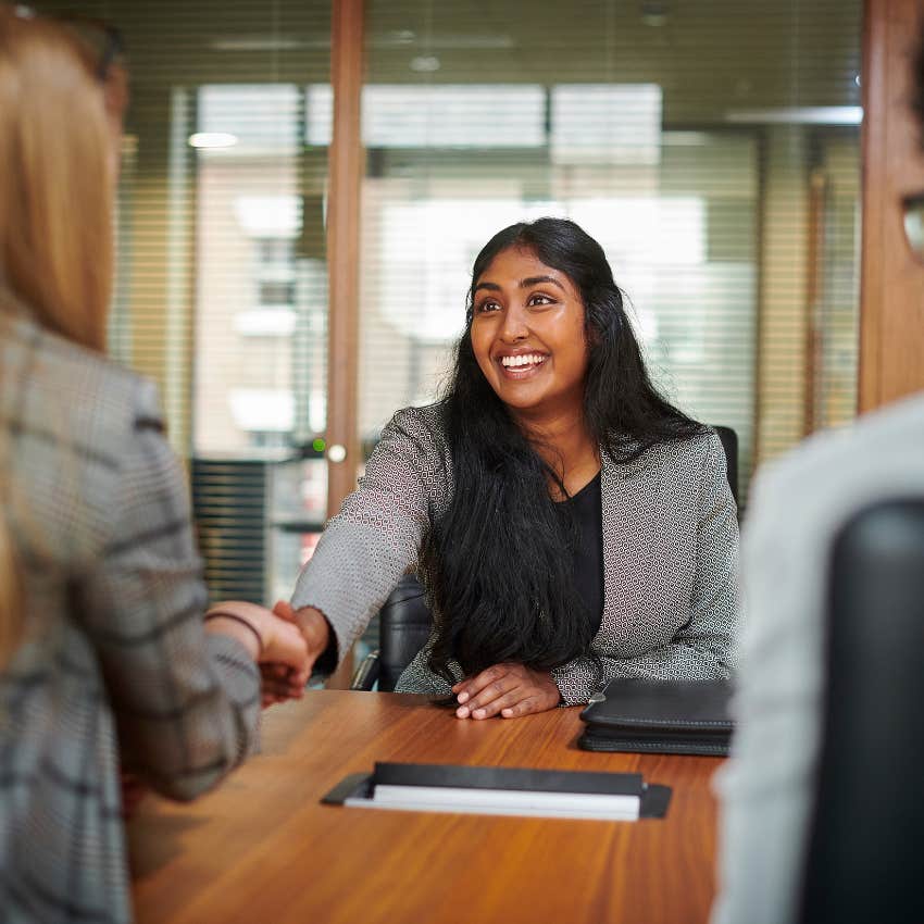 millennial woman who has to be frugal because she can't find a job
