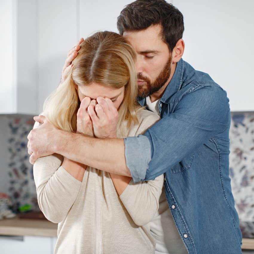 man telling woman he doesn't know what he'd do without her