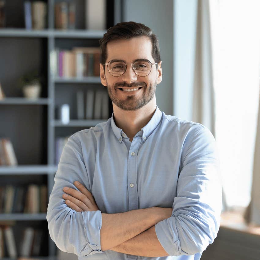 mentally secure man not criticizing others