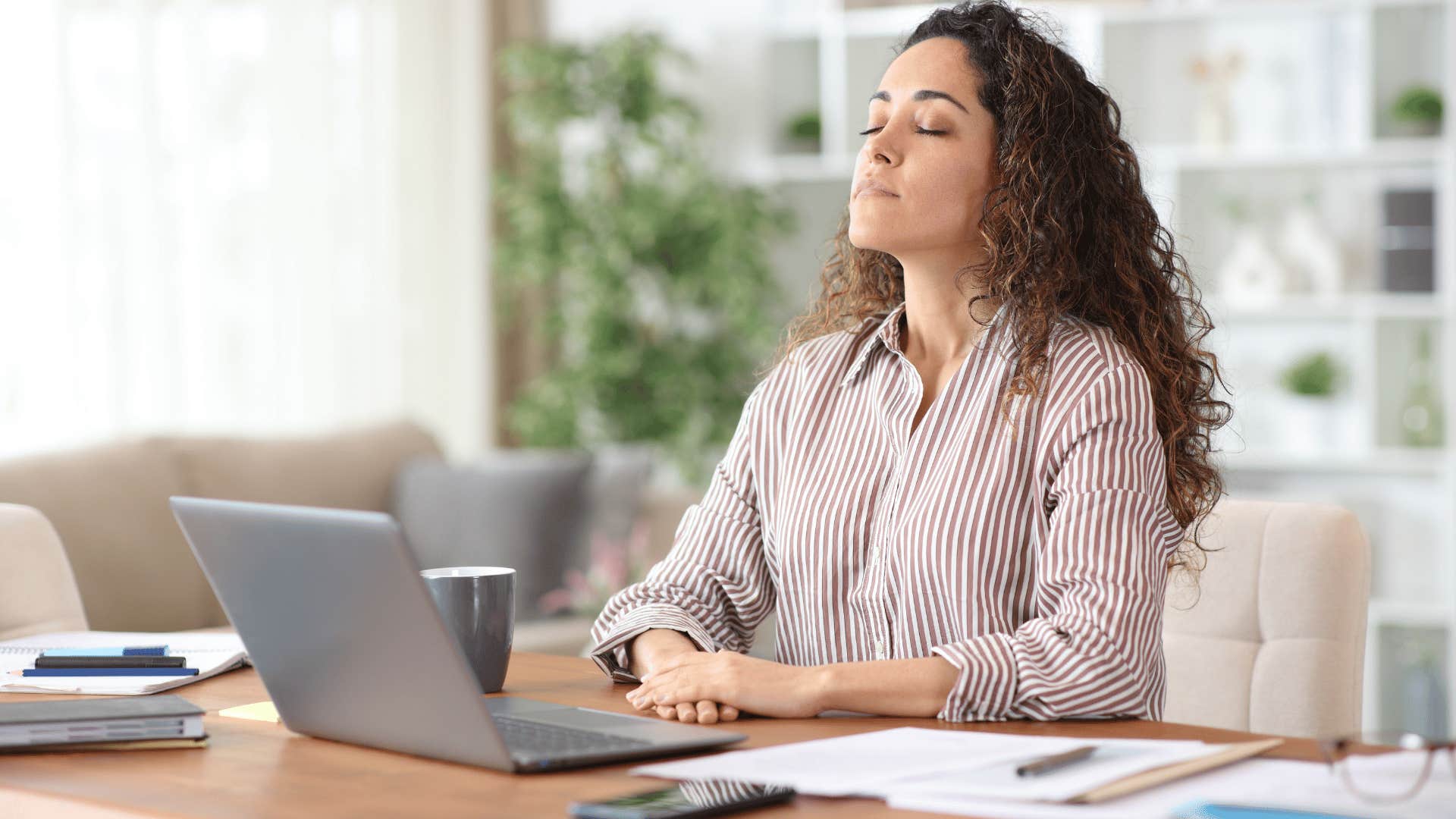 mentally and emotionally messed up woman saying i'm just trying to get through this week