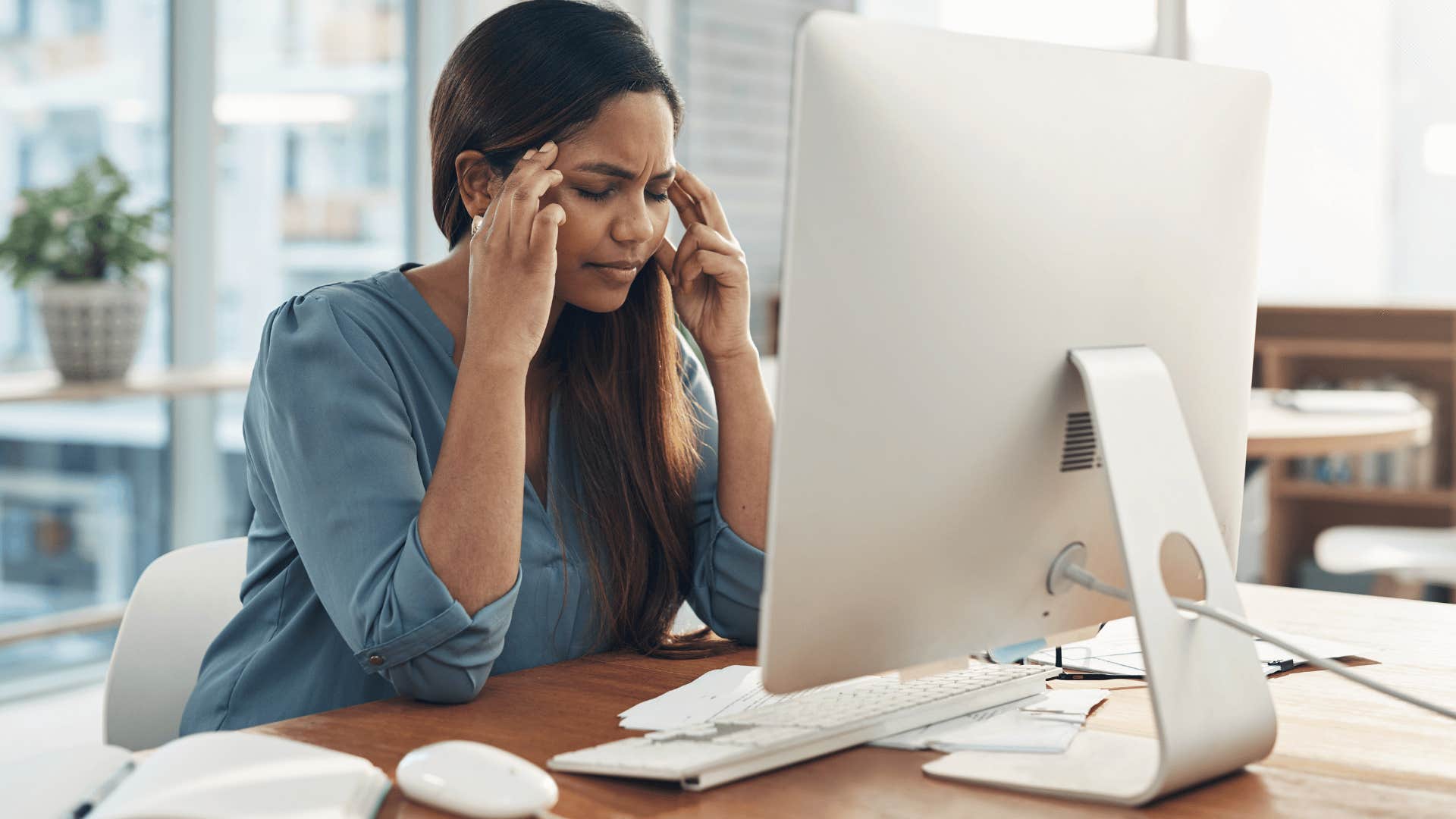 mentally and emotionally messed up woman she can't think straight
