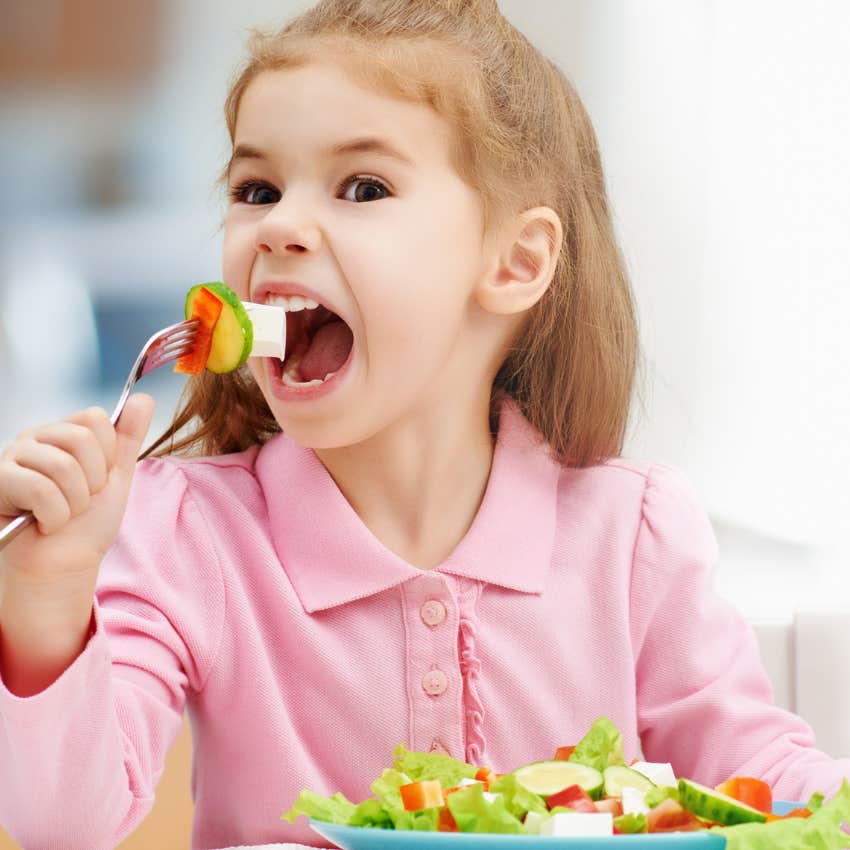 kid who knows to eat what's on her plate