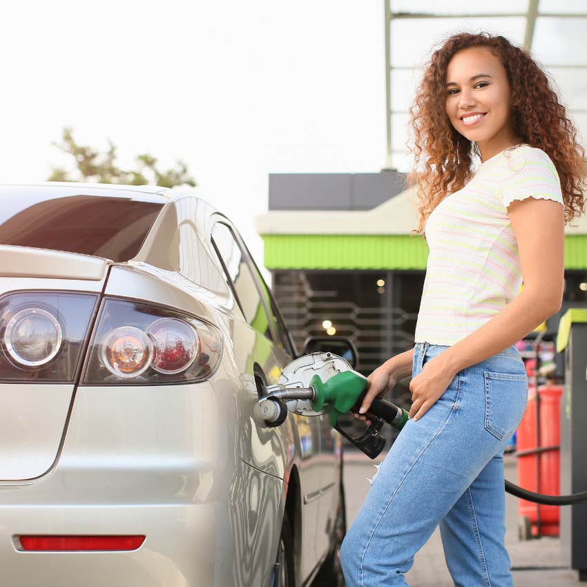 smart person using regular gas