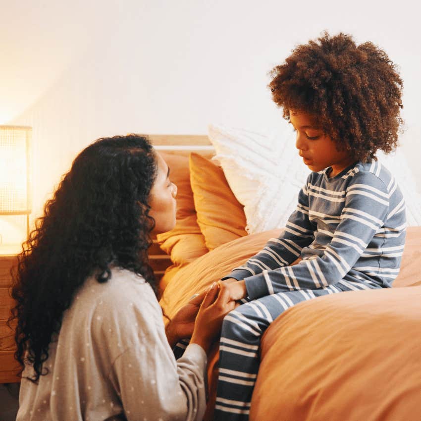 supportive parent raising non-anxious child