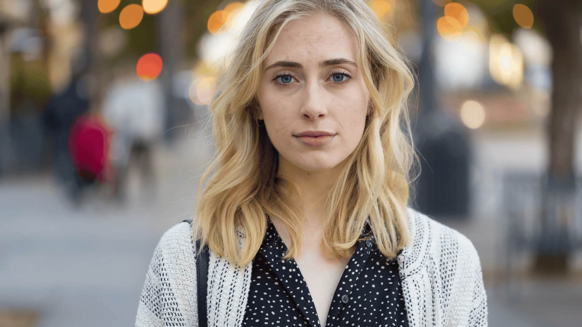 mentally strong woman who tolerates uncertainty to keep her mind right