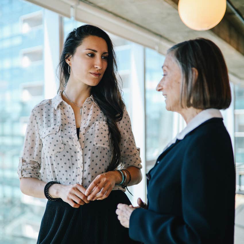 woman who isn't sticking to the same story with her co-worker