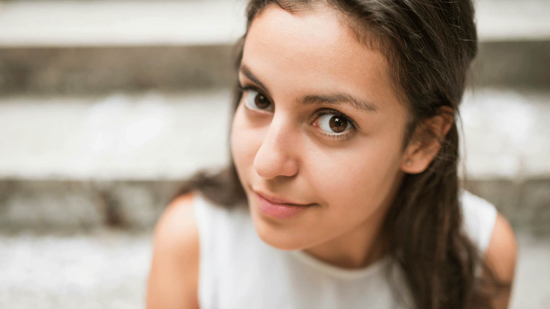 woman with brown eyes get the most attention from men