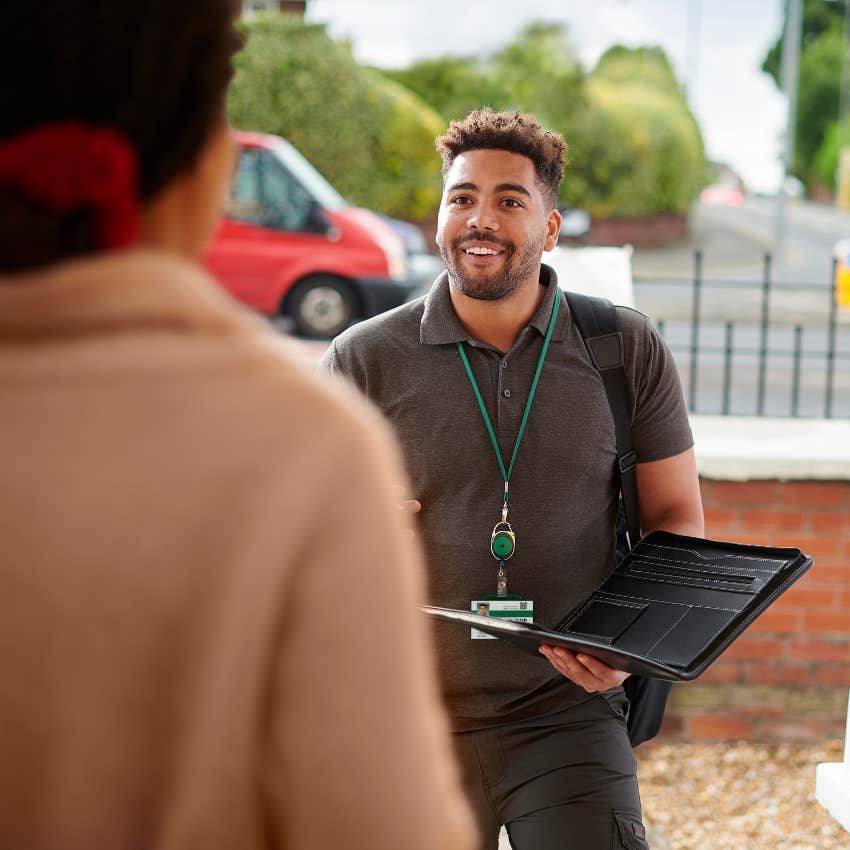 door to door salesperson