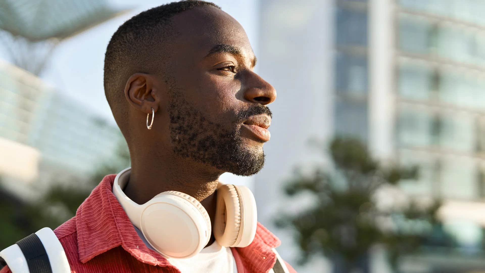 gen Z man looking at the world around him