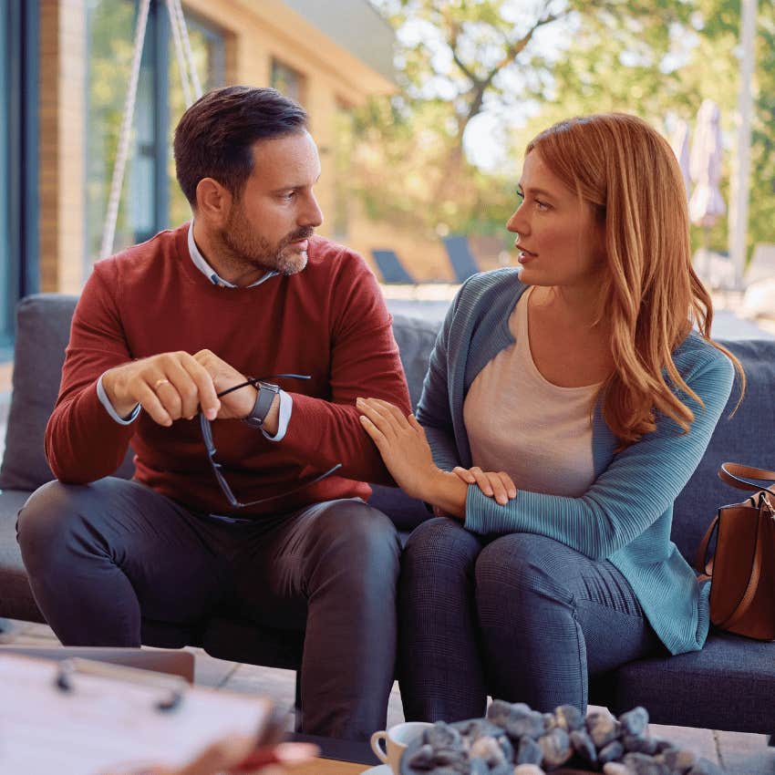emotionally mature couple offering forgiveness