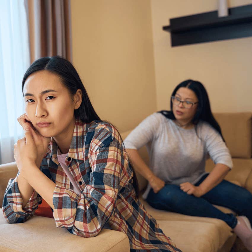 parent unknowingly hurting her kid