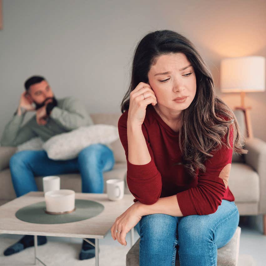 partner communicating passively in relationship
