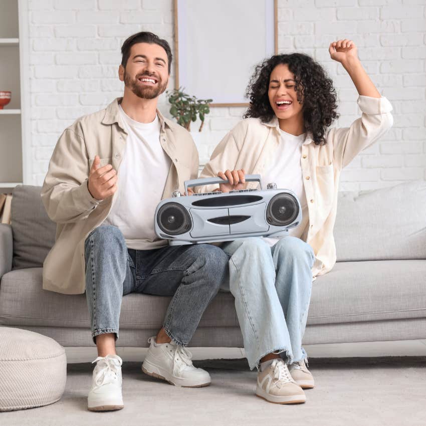 couple raised in the 80s and 90s listening to the radio