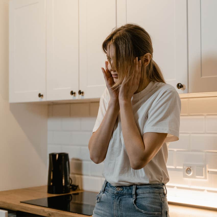 Relieved woman following a clear list of instructions after feeling overwhelmed by too many choices