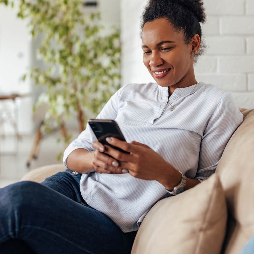 gen z woman using her phone apps