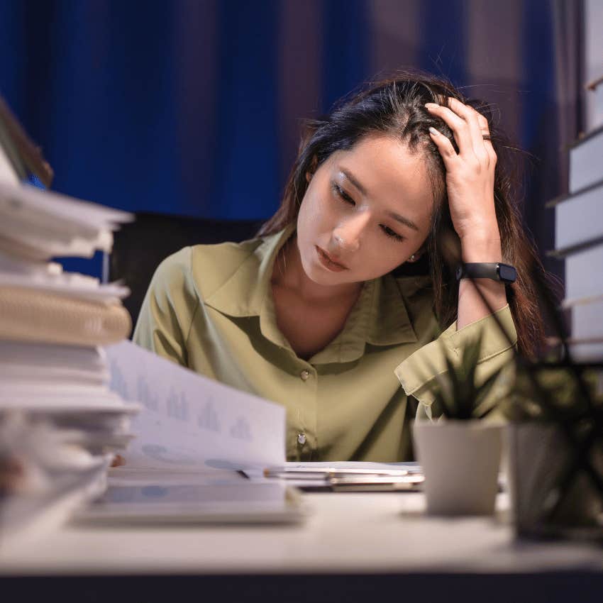 unproductive woman using fear and criticism as motivation