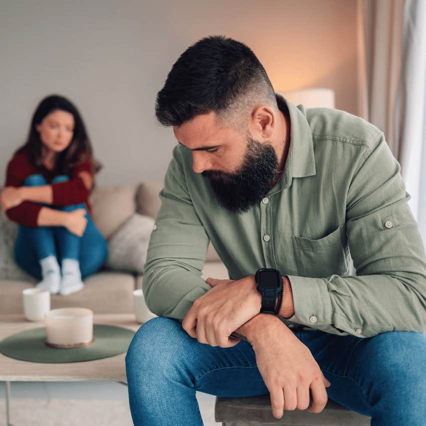 woman not asking questions about a man giving the bare minimum