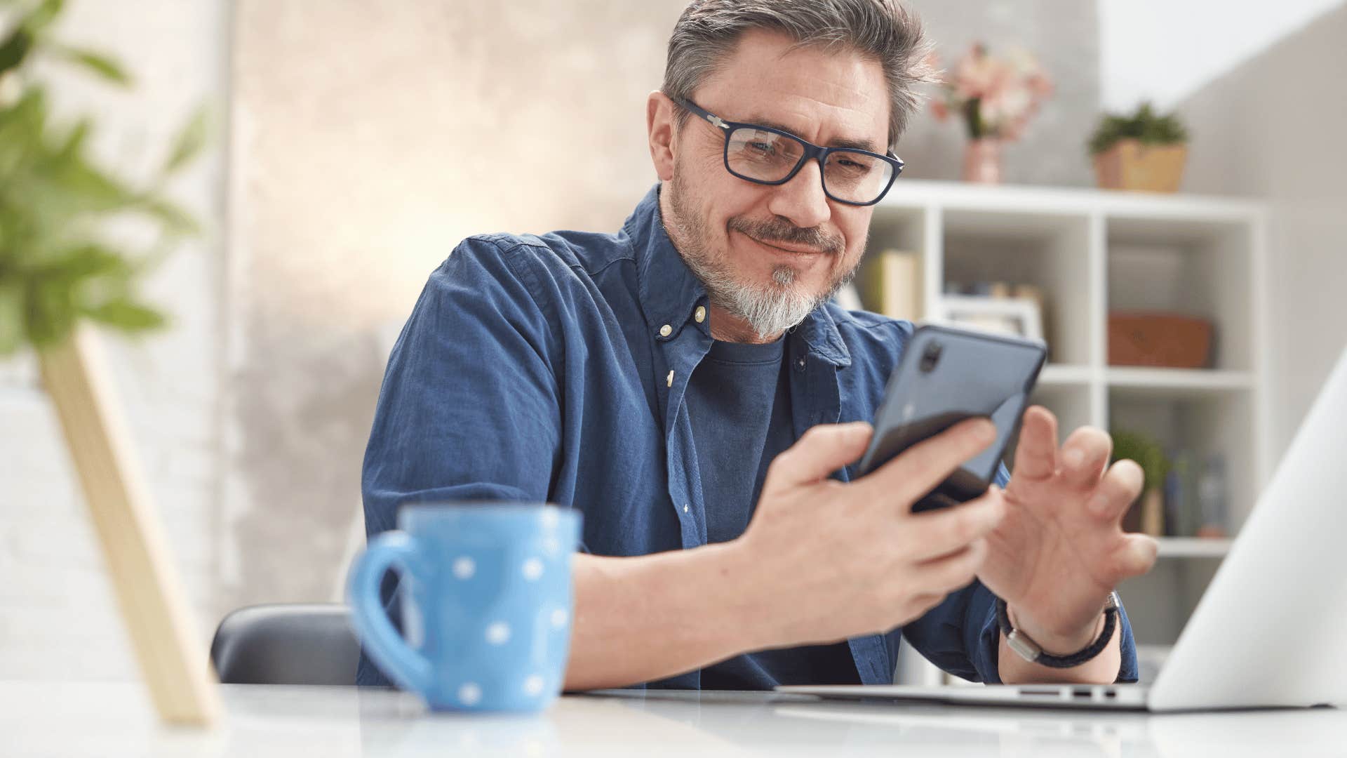 millennial man who brags about the latest technology