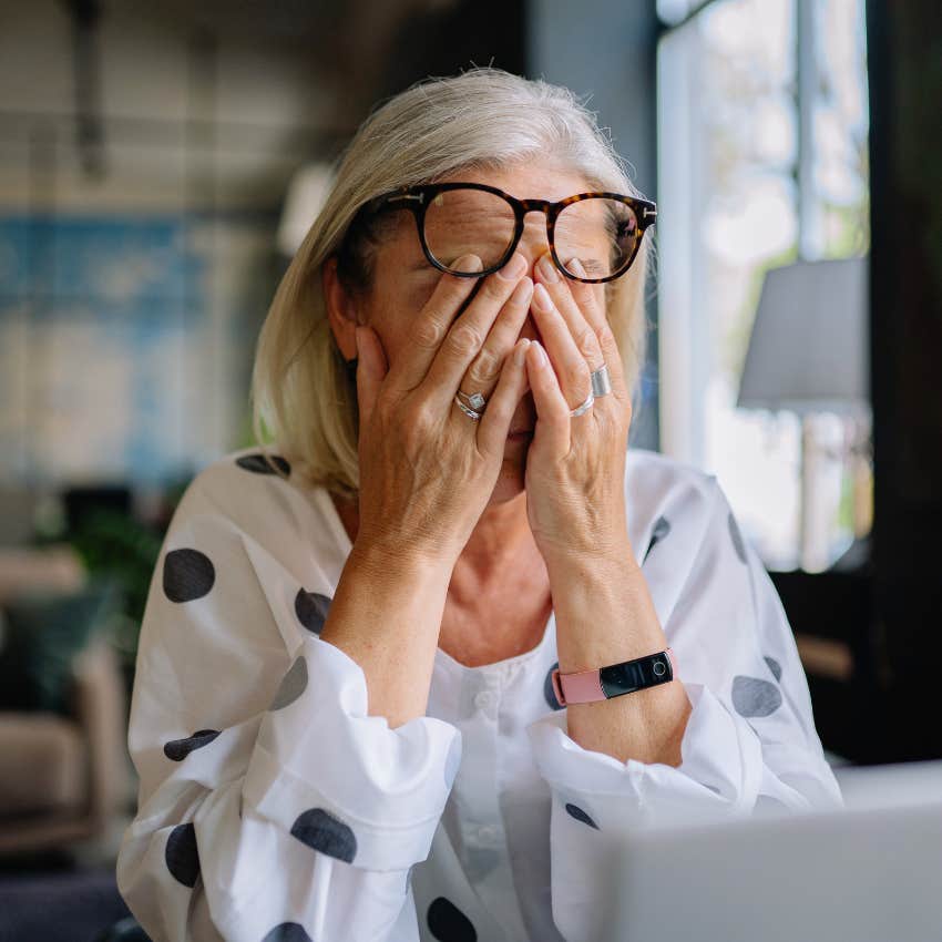stressed boomer woman at work who wants to quit her job