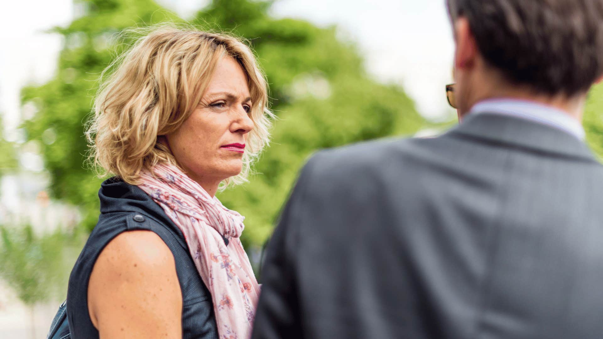defensive woman who raised by nosy parents