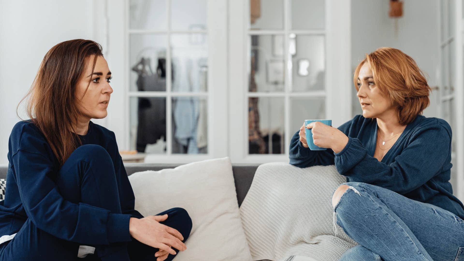 woman raised by narcissistic parents telling her friend she knows she shouldn't be upset