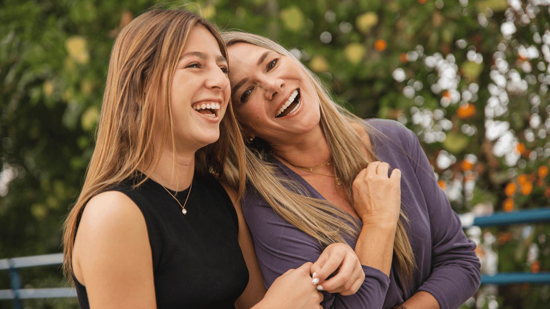 extroverted mother with her daughter