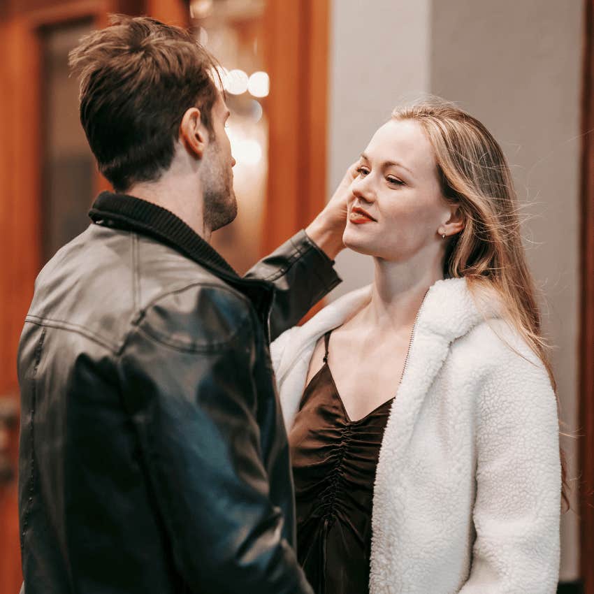man understanding that independent woman doesn't want to be fetishized