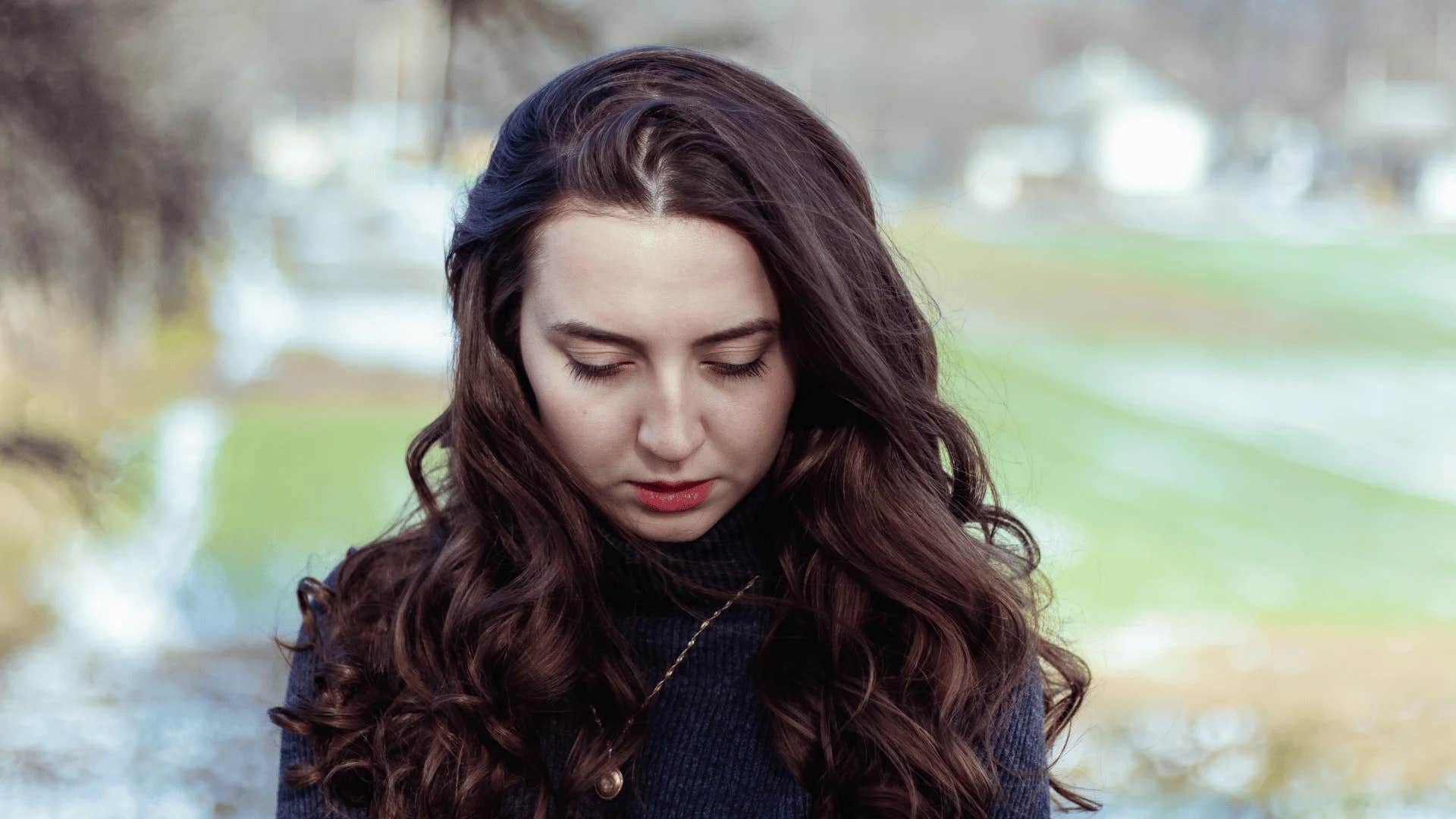 woman telling herself that sometimes the best thing to do is to walk away