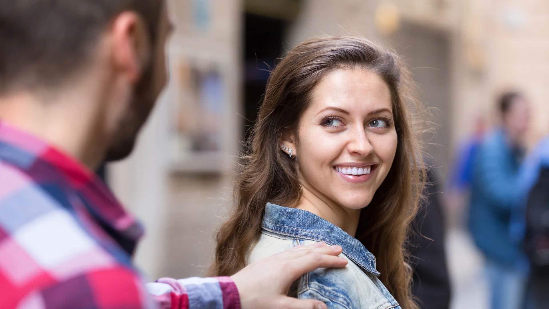 woman telling man i hate drama