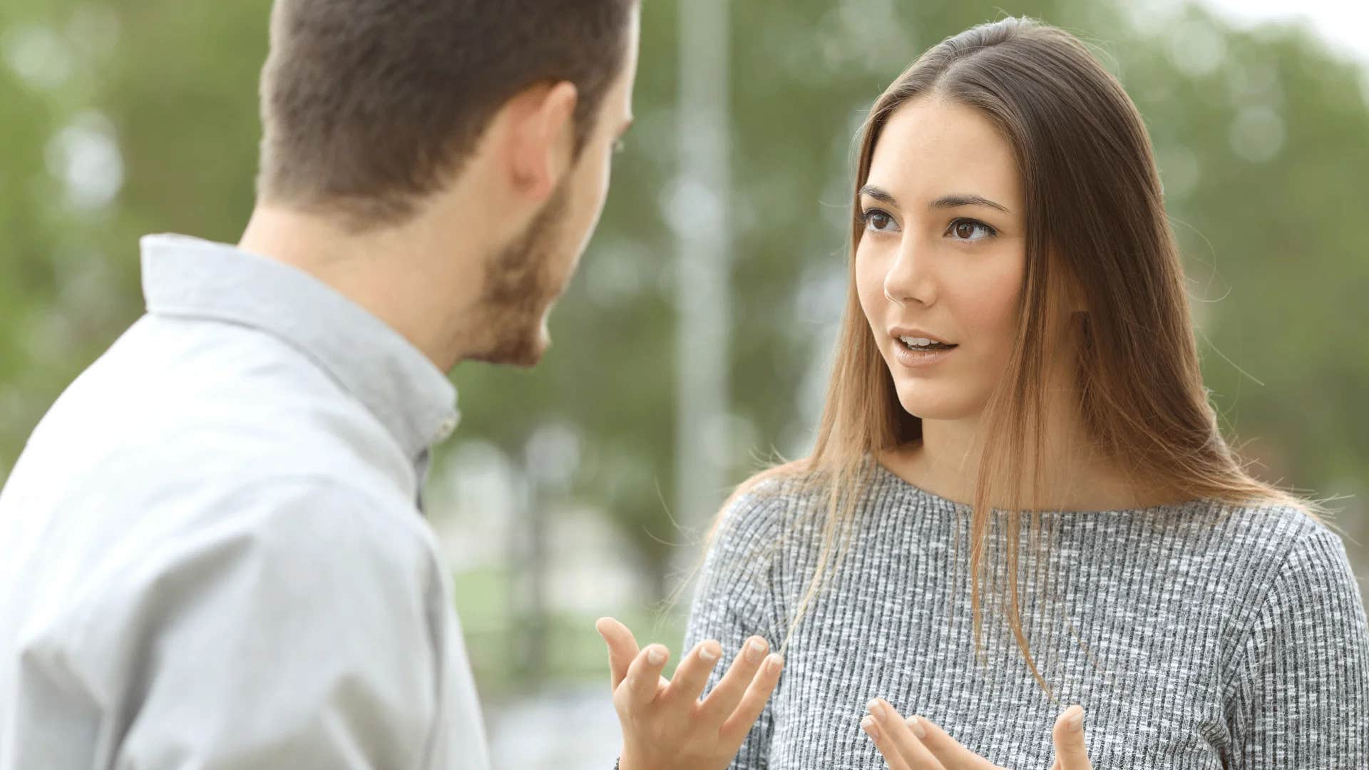 woman telling man i'm not mad i'm disappointed