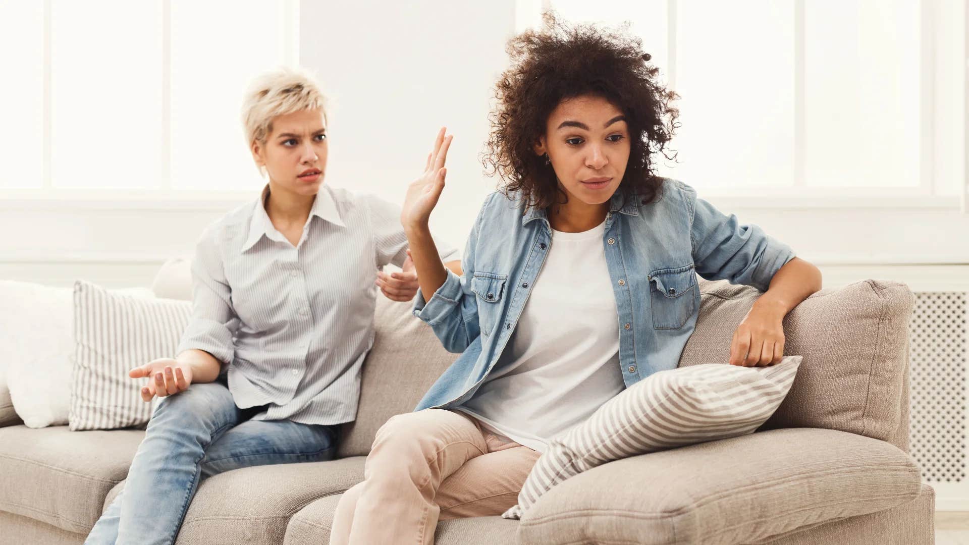 woman telling friend i'm not like other people