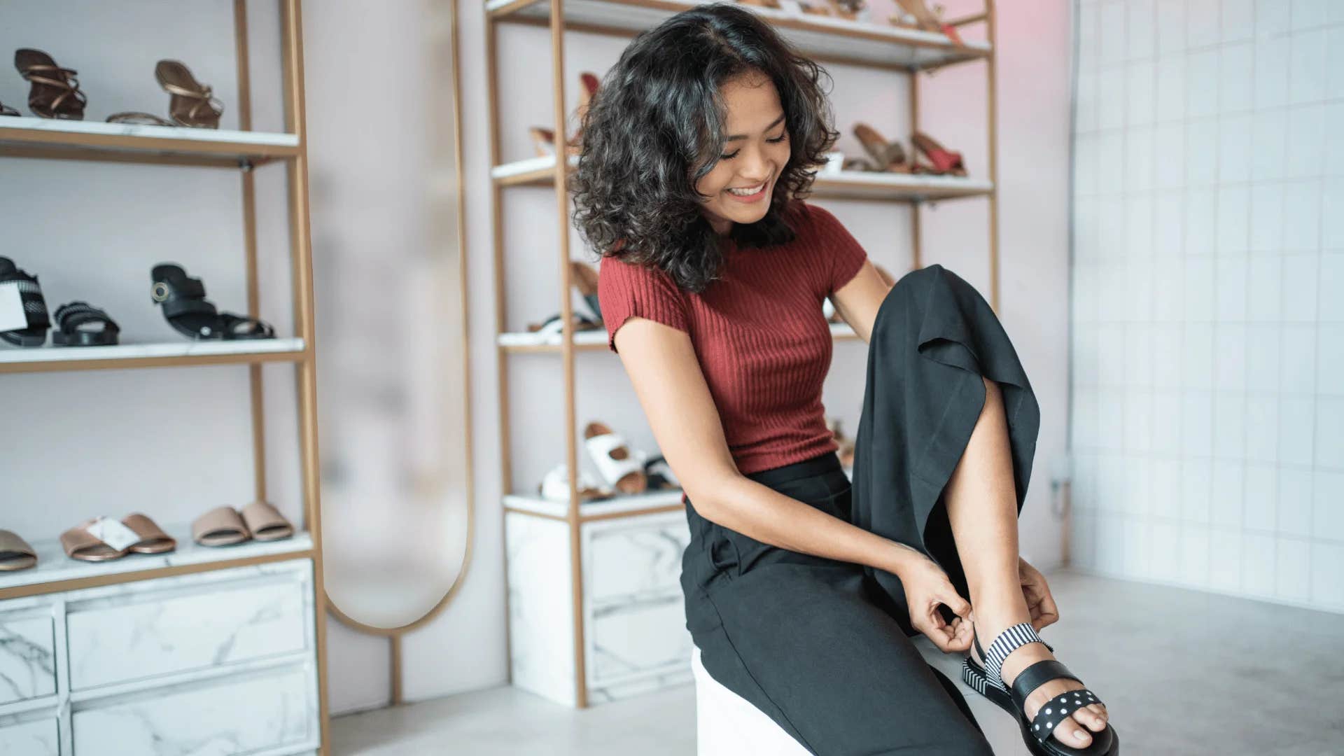 woman reminding herself to dress for the occasion