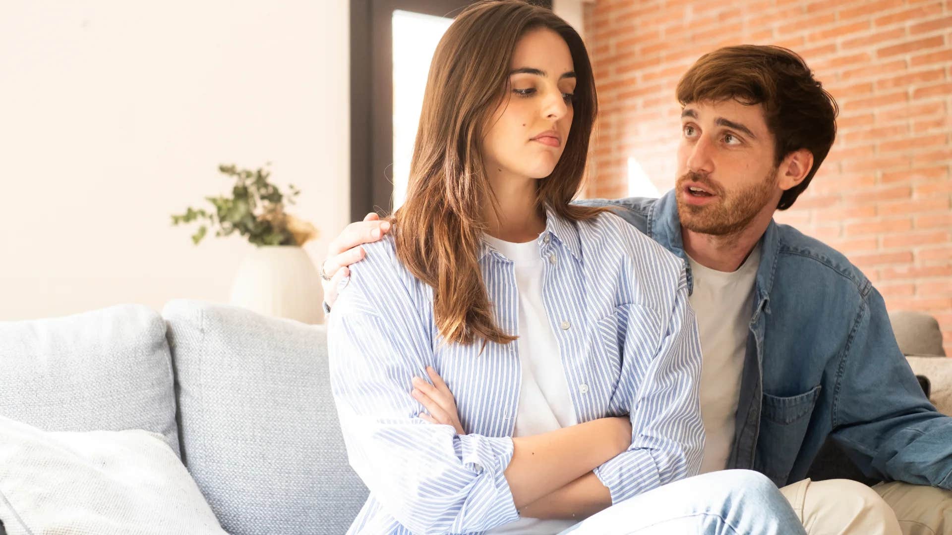 woman telling man she should've never expected him to be supportive