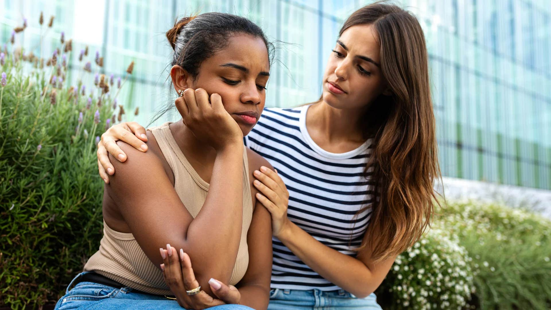 woman telling friend it's fine i don't mind