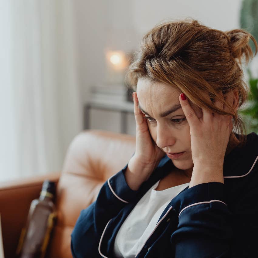 woman who doesn't manage her time well saying she has too much to do